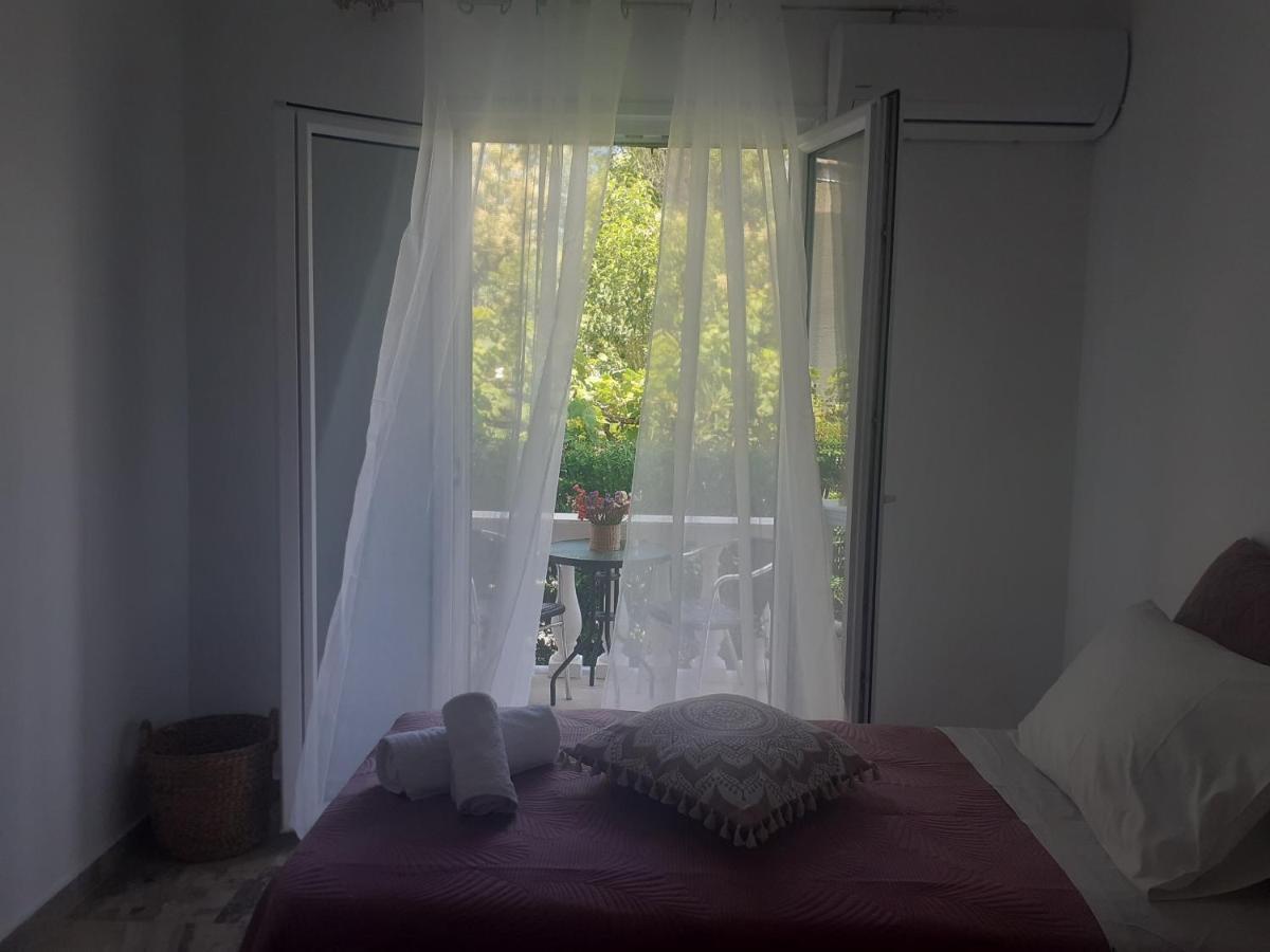 Marili Roda (Corfu)